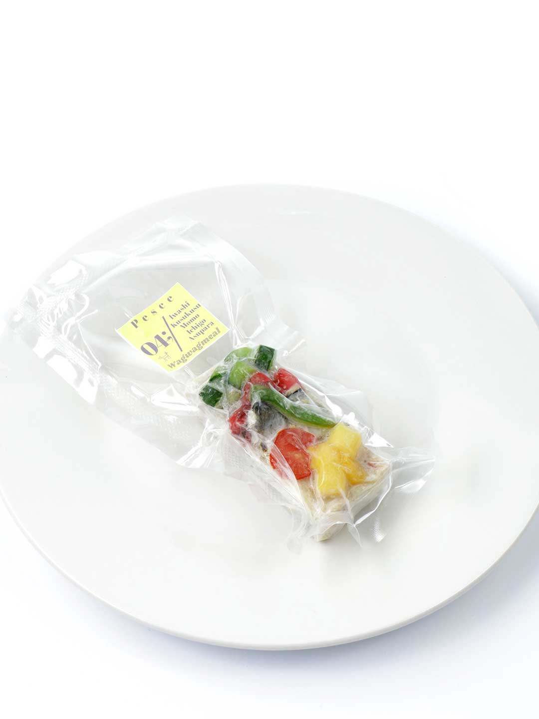 #04 Sardines and Fukushima seasonal fruit tabbouleh / wagwag meal