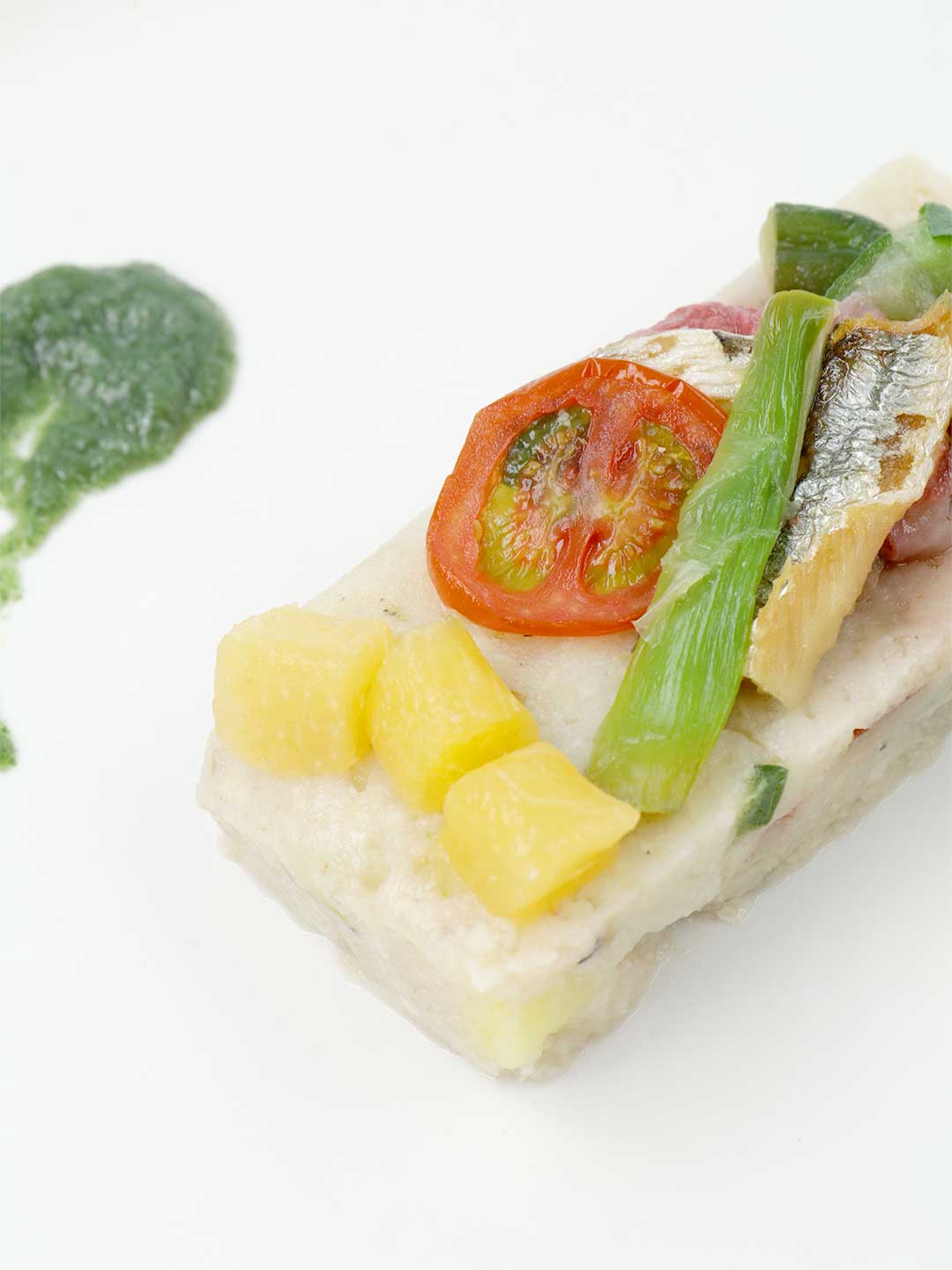 #04 Sardines and Fukushima seasonal fruit tabbouleh / wagwag meal