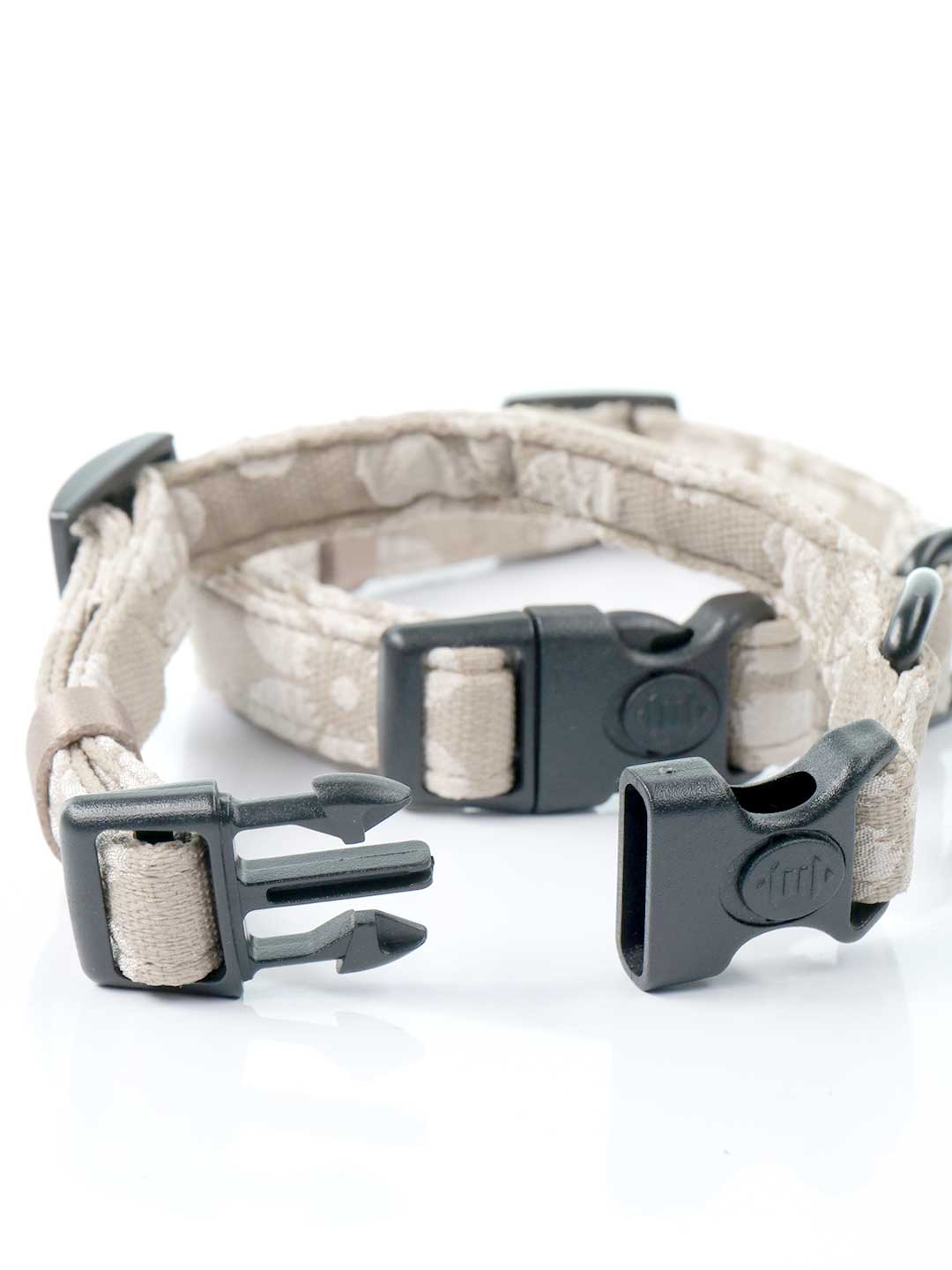 Mocha Flower Dog Collar / COCOPUP