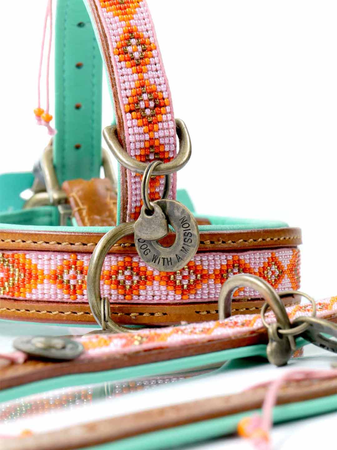 Sweet May Dog Collar / DOG WITH A MISSION