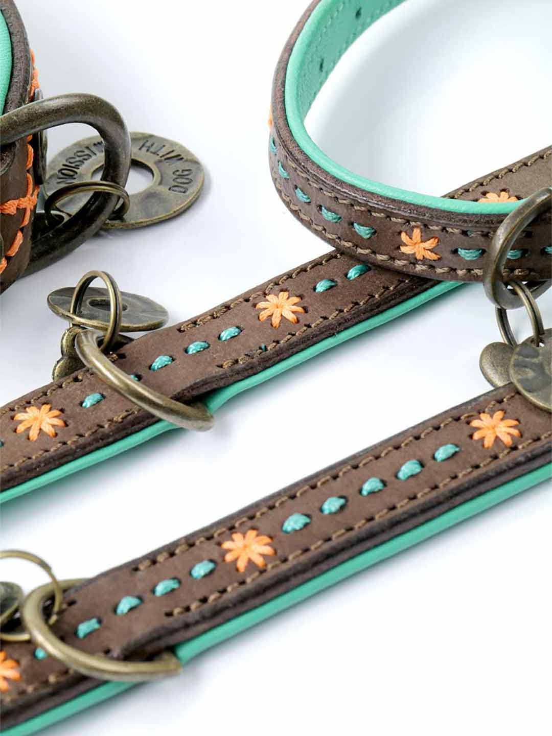 Joplin Dog Collar / DOG WITH A MISSION