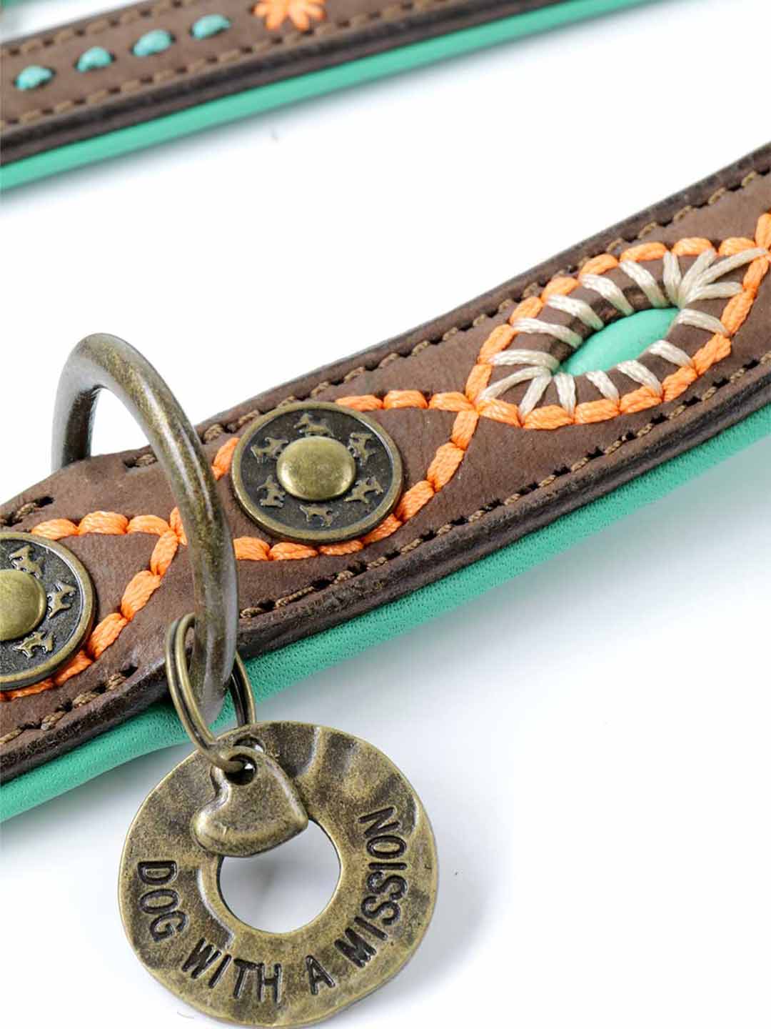 Joplin Dog Collar / DOG WITH A MISSION