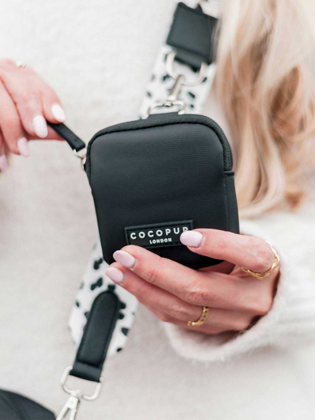 Mini Treats Pouch Black / COCOPUP