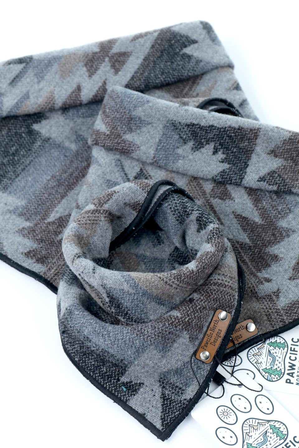 Zyanya Snap On Dog Bandana ザンニャ・スナップバンダナ / Pawcific North Designs