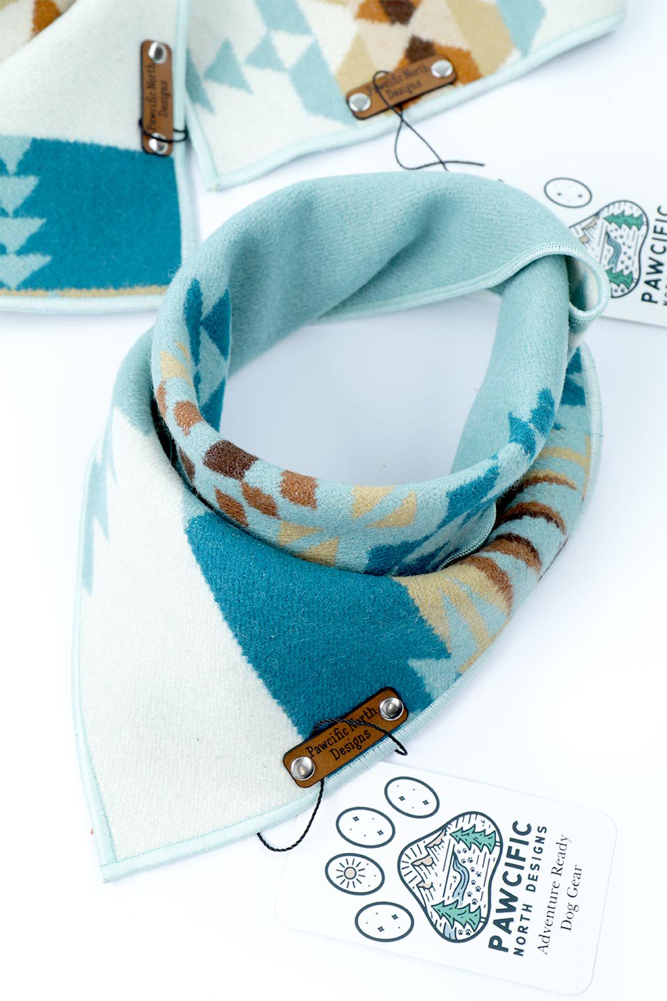 Reversible Mammoth Snap On Dog Bandana リバーシブルマンモス・スナップバンダナ / Pawcific North Designs
