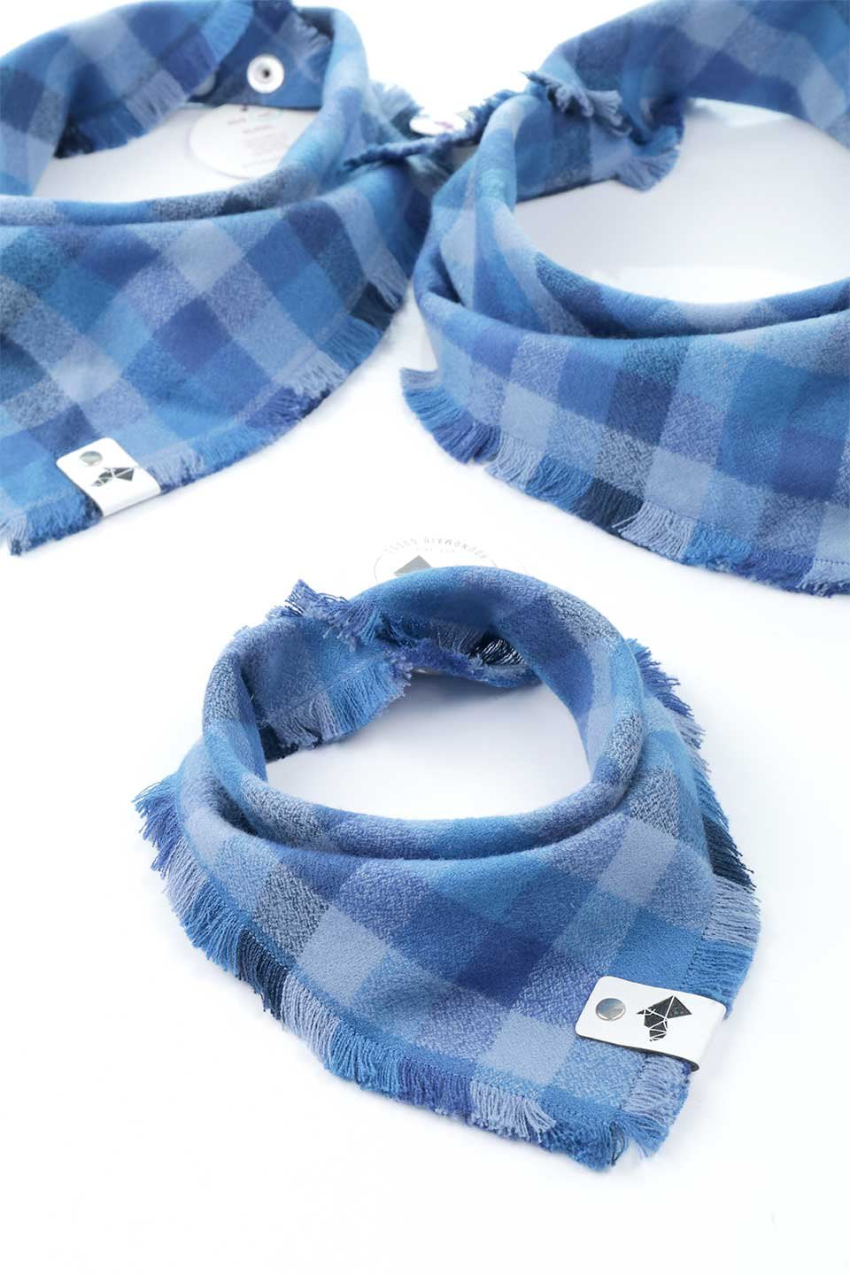 Sapphire Fringed Flannel Dog Bandana サファイア・フリンジドッグバンダナ / DOGDOG GOOSE
