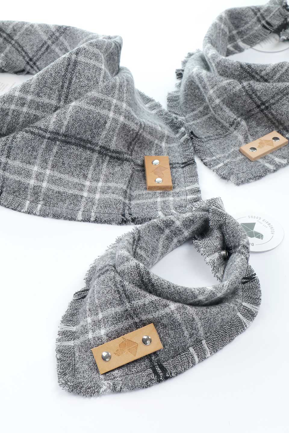 Graphite Fringed Flannel Dog Bandana グラファイト・フリンジドッグバンダナ / DOGDOG GOOSE