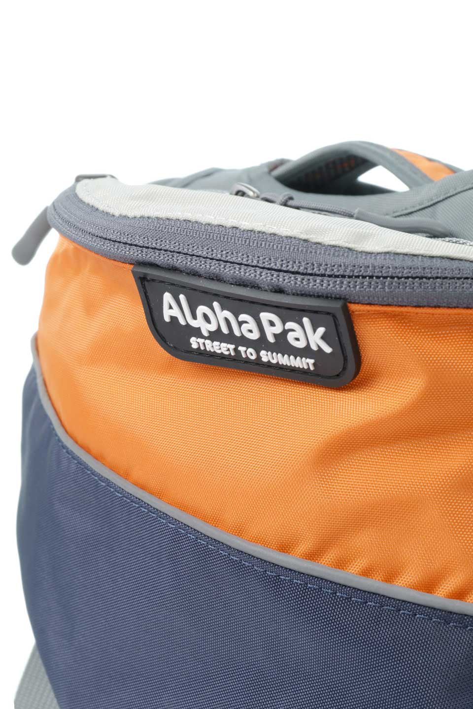 Mile High Dog Backpack / Alpha Pak