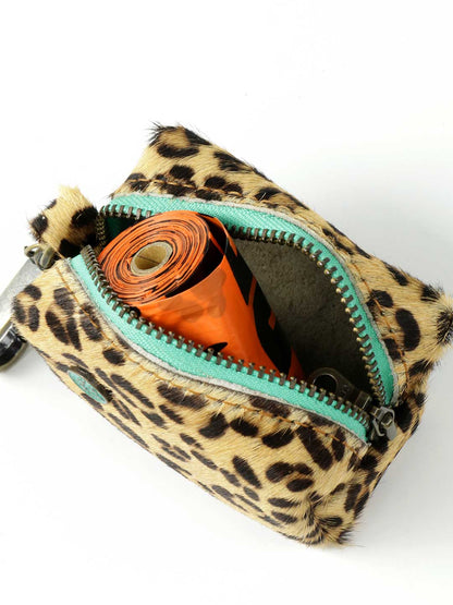 [Pre-order] DWAM Poop Bag Holder / DOG WITH A MISSION