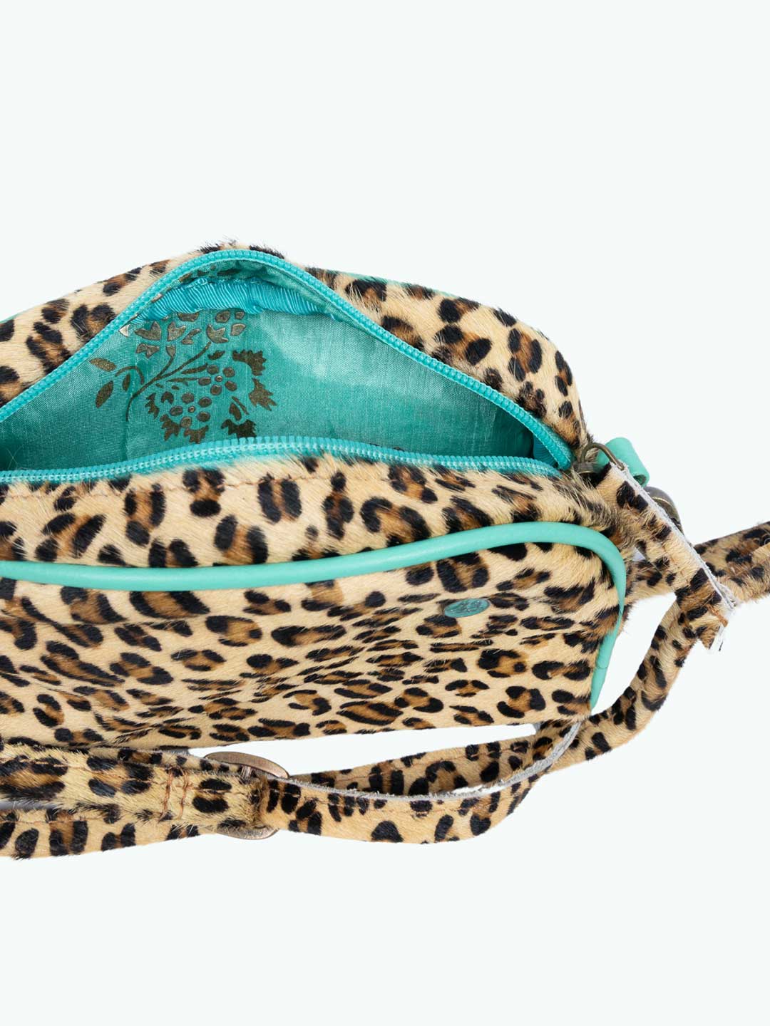 [Pre-order] Travel Mate Dog Carry Bag / DOG WITH A MISSION